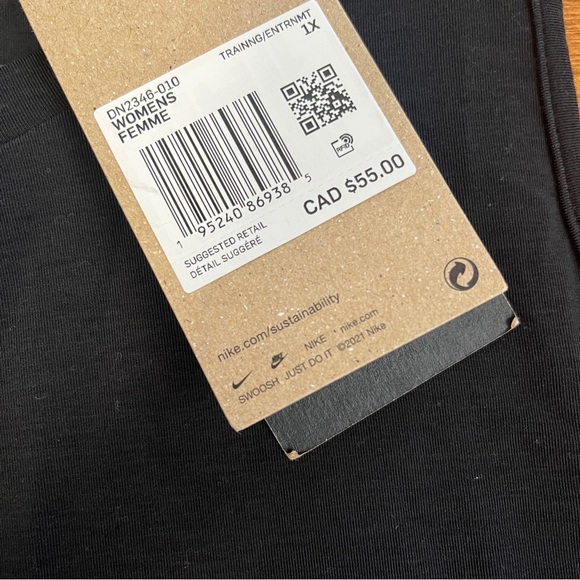 NWT โข Nike โข Black โข Dri-Fit โข Tank - Picture 3 of 6